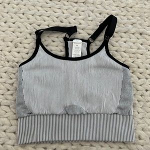 Ingrid and Isabel Nursing Sports Bra
